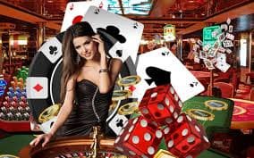 top111 အွန်လိုင်း ကတ်ဂိမ်းများ — Baccarat နှင့် Poker Live ကစားနေသောပုံ
